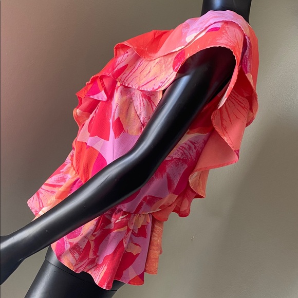 Floral Ruffle V-Neck Top - Pink and Red - Picture 5 of 10